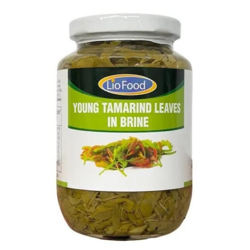 Lio Food Young Tamarind Leaves In Brine 680 g